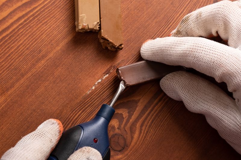 Products For Hardwood Floor Repairs in use